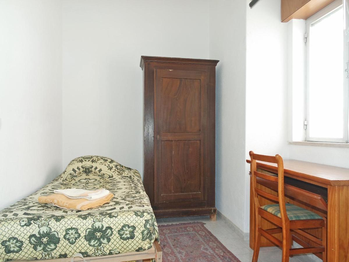 C01 - Blue Door City Apartment Lagos Bagian luar foto